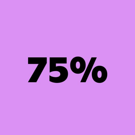 75% sur un fond rose